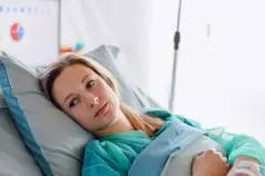 Wie gehe ich mit Ängsten vor der Operation um?